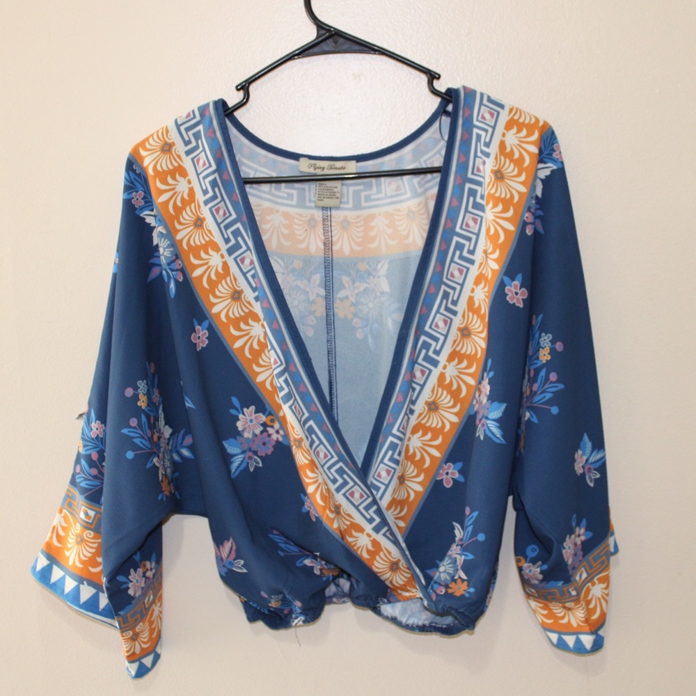 Bohemian cropped blouse